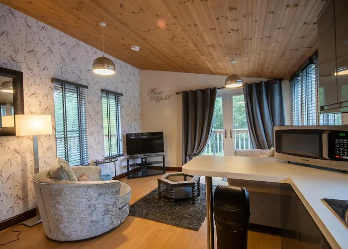 Villa Britannia Petite - Still Rabbit - Hot Tub - Yorkshire *